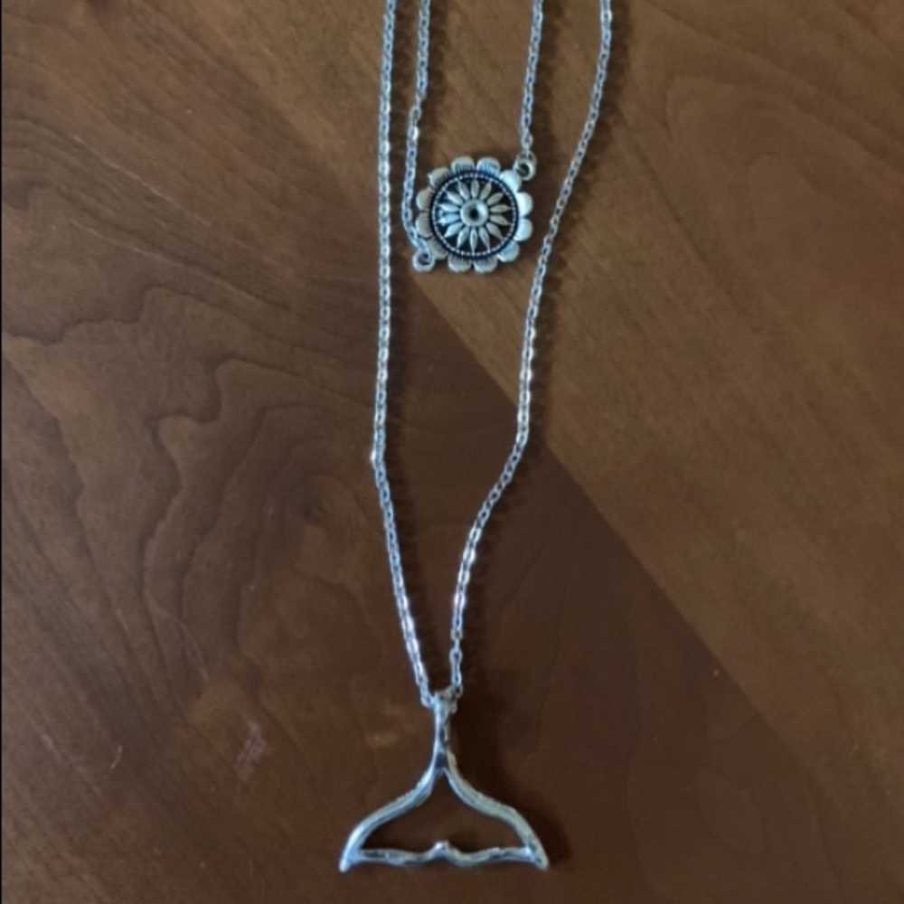 Silver Whale Fin & Flower Double Layer Necklace